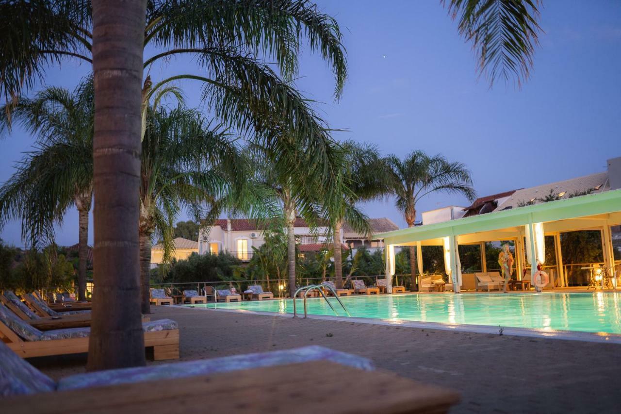 Zoe Seaside Resort Gialova Eksteriør billede